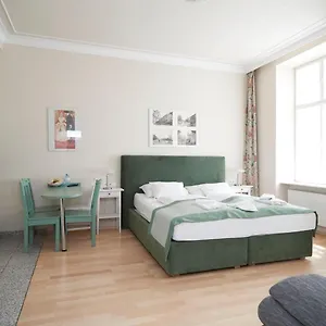 Vienna Studio Apartments Wiedeń