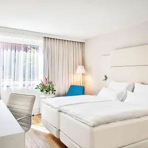 호텔 Nh 비엔나 에어포트 컨퍼런스 센터, 슈베하트