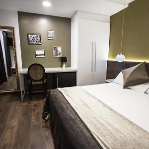 *** Hotel Moderno Spania